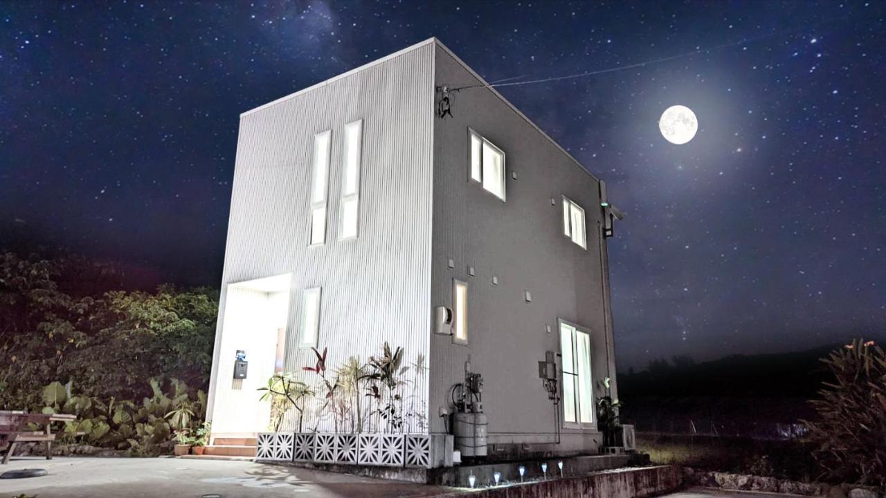 【kourigarden】古宇利島の海と緑と星を眺める一棟貸切別荘ヴィラ 今归仁